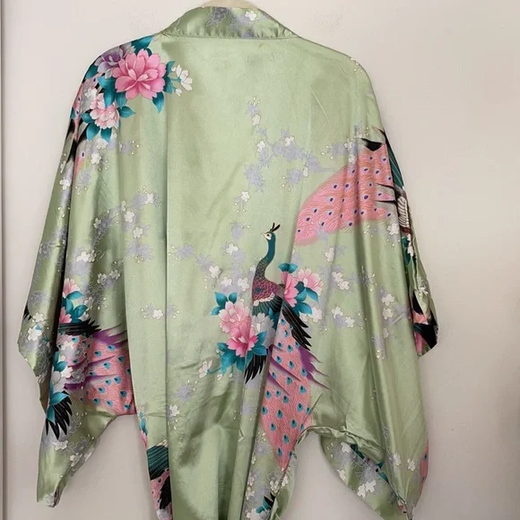 NWOT Kimono maxi length satin green pink floral peacock design robe - Picture 6 of 11